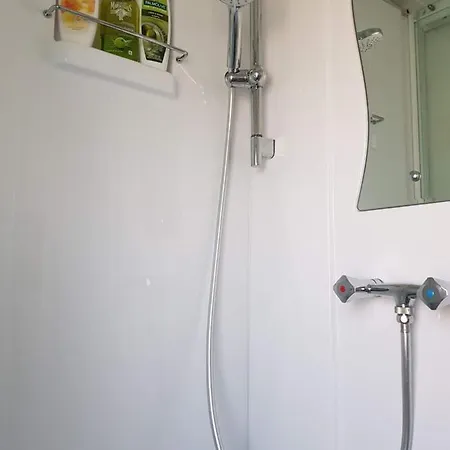 Guest house 5 Minute Walk To Lego House-2 Bedrooms With Balcony Garden View.loft Floor Billund
